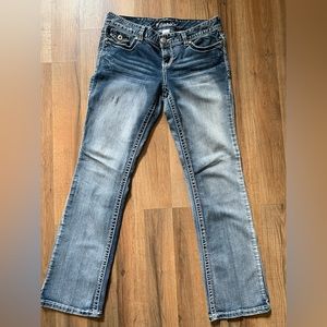 Maurices light Blue jeans size 9/10